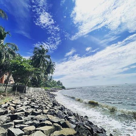 Baywatch By Grha - A Picturesque Beachfront Villa Kozhikode Exterior foto