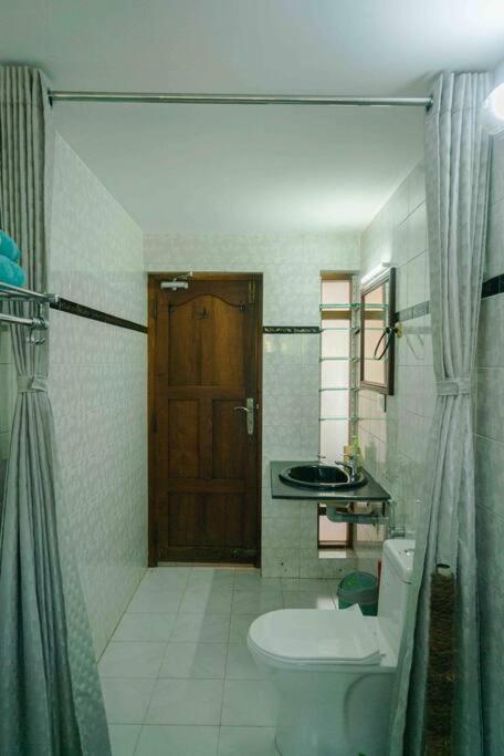 Baywatch By Grha - A Picturesque Beachfront Villa Kozhikode Exterior foto